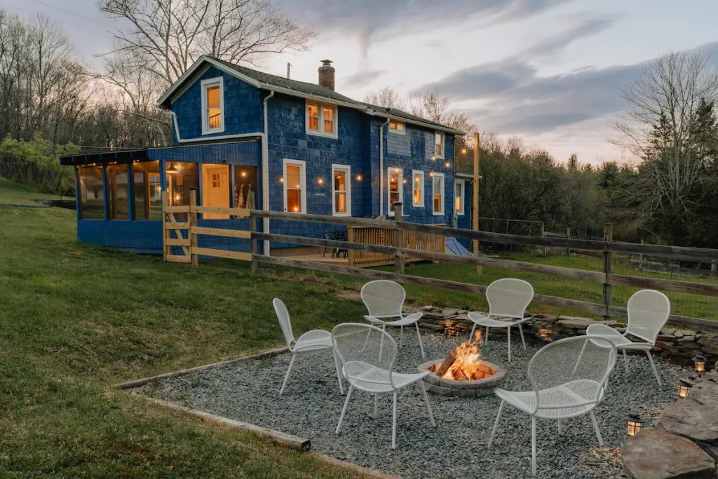 1930's Vintage Cabin Hot Tub Kohler Cabin