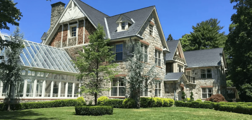 8 BR Estate in Mount Kisco