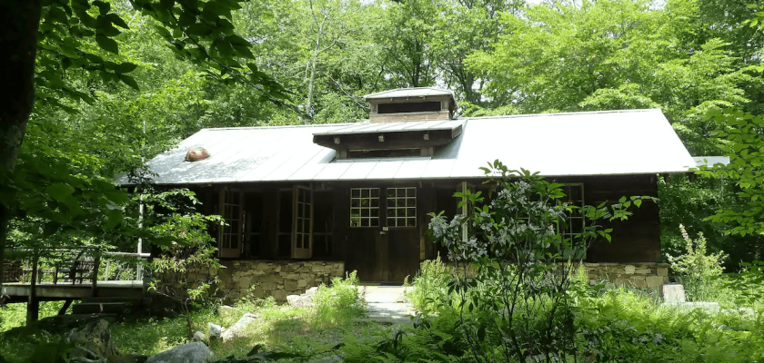 Sticks and Stones Farm The Solar Cabin